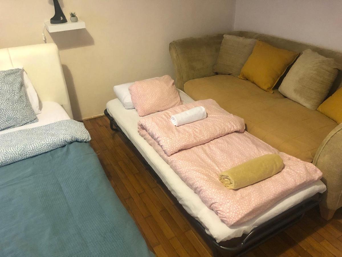 V57 Apartment Oktogon ブダペスト エクステリア 写真